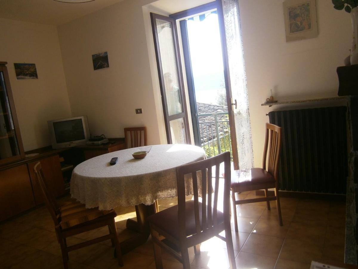 Casa In Riva Al Lago Varenna Extérieur photo