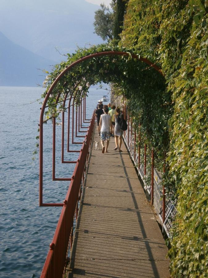 Casa In Riva Al Lago Varenna Extérieur photo