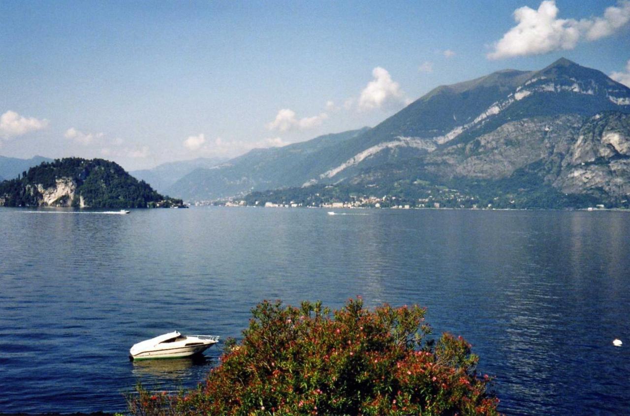 Casa In Riva Al Lago Varenna Extérieur photo